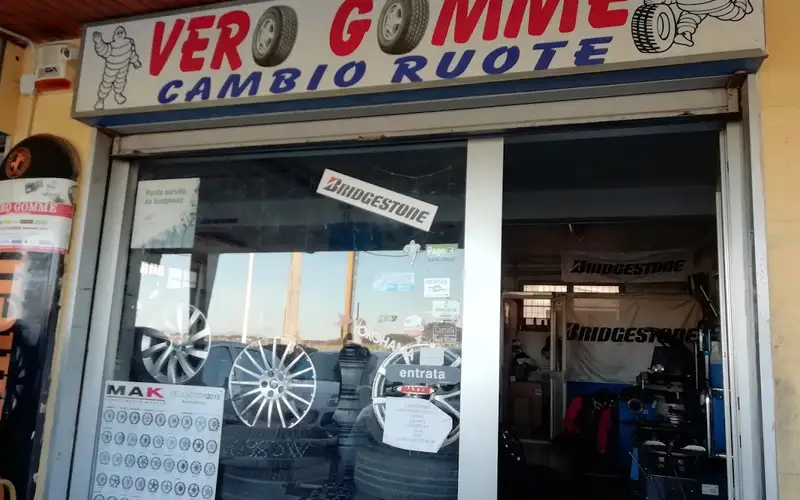 Foto dell'officina Verogomme