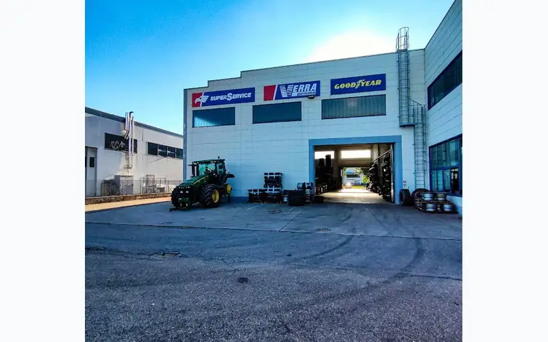 Foto dell'officina Verra Gomme S.r.l.