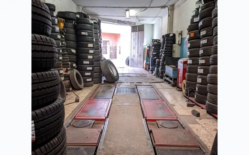 Foto dell'officina Vetrano Gomme